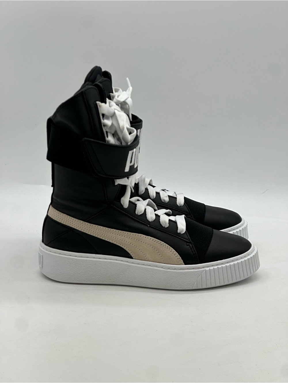 Puma Lace-up Hi-Top Sneakers. Size 7.5
